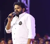 Hyper Aadi calls for do not troll Allu Arjun