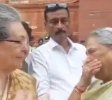 Unexpected Camaraderie: Sonia Gandhi, Jaya Bachchan break barriers with smiles