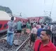 Howrah-CSMT Express train derails in Jharkhand, two dead