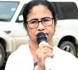 Amid unrest in B'desh, Mamata appeals to people to maintain peace in Bengal