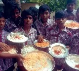 KTR Responds on Mid Day Meals in Kothapally Govt School