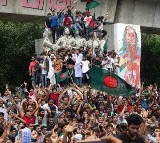 Protesters Ultimatum To Bangladesh Chief Justice