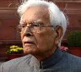 Former External Affairs Minister K Natwar Singh passed away on Saturday night