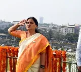 స్వాతంత్ర్య దినోత్సవం సందర్భంగా సచివాలయంలో జాతీయ జెండా ఎగురవేసిన సీ.ఎస్.
శాంతికుమారి