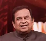 How can you not have the patience to at least listen to the national anthem Brahmanandam