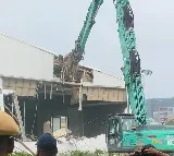 HYDRA starts demolishing Convention Centre owned by actor Nagarjuna