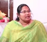 Sugali Preethi mother met AP home minister Anitha