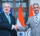 Chile's ministers visit Mumbai, hail India's rise as an economic giant