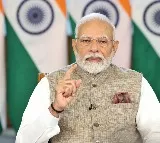 PM Modi talks to Chandrababu on AP flood situations