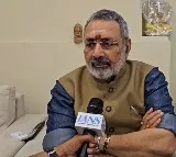 'Always aligns with enemies', Giriraj Singh tears into Rahul Gandhi