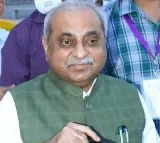 In lighthearted remark, Nitin Patel promises reward for making Gujarat CM angry