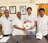 Nara Lokesh helps Mangalagiri badminton player