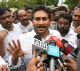 Jagan take a dig at CM Chandrababu over MBBS seats