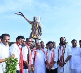 Telangana CM unveils Rajiv Gandhi’s statue, dares BRS to touch it