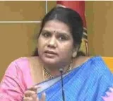 Peethala Sujatha comments on Jagan