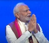 PM Modi given thunderous welcome at Nassau Coliseum, to address Indian diaspora in US shortly