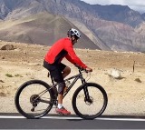Farhan Akhtar makes the most of his off day by riding a bicycle in
 the mountains
