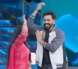 Rohit Sharma Nagin Dance with Lady Fan Video goes Viral