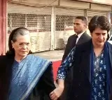 Sonia Gandhi will campaign for daughter Priyanka Gandhi in Wayanad