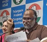 Jagga Reddy fires at KTR