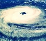 Odisha gears up as cyclone 'Dana' set to make landfall on Oct 24; Bengal also alert
