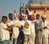Bishnoi community burns effigies of Salman Khan, Salim Khan