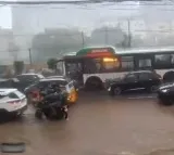 Heavy down pour in Hyderabad city