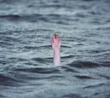 Telangana man pushes his children in lake, jumps to death