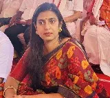Tamil Police Searching For Actress Kasthuri