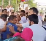 Farmers attack with stones on Collector car