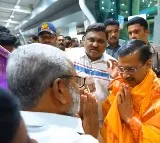 Kejriwal offers prayers at Tirumala