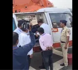 EC Officials inspects Amit Shah helicopter in Maharashtra
