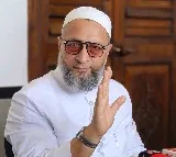 Sena seeks action against Owaisi brothers; accuses them of giving divisive speeches