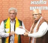 Kailash Gahlot joins BJP, a day after quitting Arvind Kejriwal-led AAP