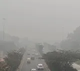 Delhi air quality remains in 'very poor' category