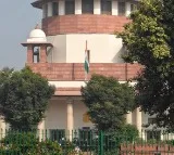 Is anyone stopping polluting trucks from entering Delhi, asks SC