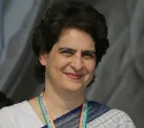 Priyanka Gandhi in lead with more than 2 laks majority