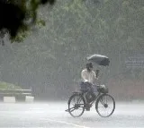 'Fengal' Cyclone Brings Heavy Rain to Tamil Nadu, Andhra Pradesh