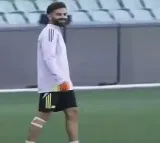 Virat Kohli out of 2nd Test vs Australia in Adelaide
