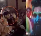 Allu Arjun Receives Standing Ovation in Theater; Video Goes Viral!
