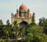 HC orders on Madhyahna Bhojanam in TG schools