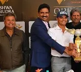 Kapil dev said he will help to Strengthen Gold In India