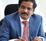 The High Court questioned the CID why they did not arrest Sitharamanjaneyulu in kadambari jethwani case