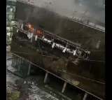 Hyderabad: IT Employees Evacuated Amid Madhapur Fire
