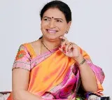 DK Aruna Alleges Revanth Reddy’s Unfair Treatment of Allu Arjun