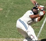 Report emerged suggesting that star wicket keeper Rishabh Pant may be axed from the 5th test