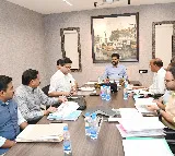 Prepare DPRs for three Metro corridors in Telangana by March-end: CM