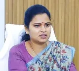 Aarogyasri stopped in AP says Vidadala Rajini