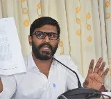 Congress MLC hot comments on KTR