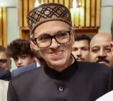 Omar Abdullah Reaction On AAP Congress Delhi Fight
